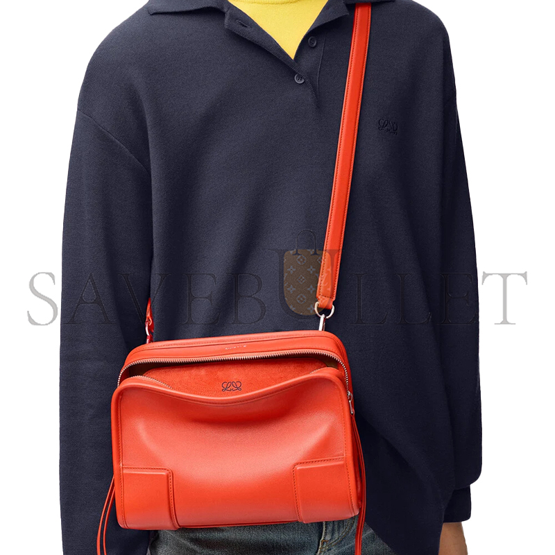 LOEWE SMALL AMAZONA 180 BAG IN SOFT CALFSKIN A039AS0X01 (24.5*18.5*10cm)